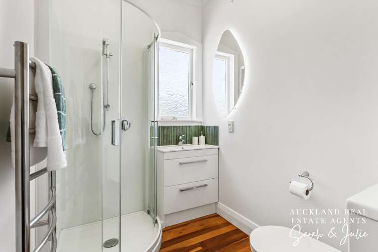 26 Brewster Avenue Morningside_11