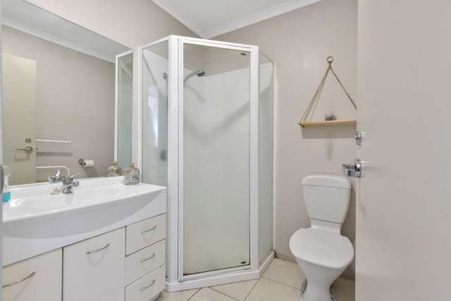 49/289 Shirley Road Papatoetoe_4