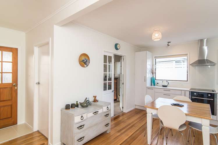 42 Kaitawa Crescent Paraparaumu_3