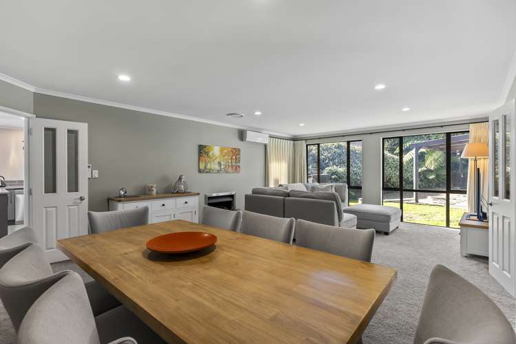 40 Shelter Drive Greenhithe_14