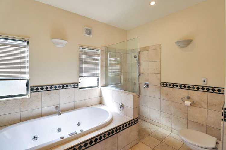 122 Viewmont Drive 10609_17