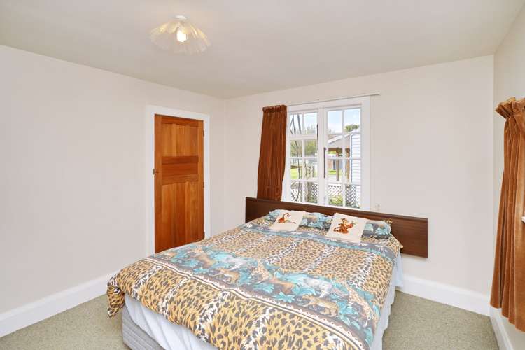 49 Old Main North Road Leithfield_8