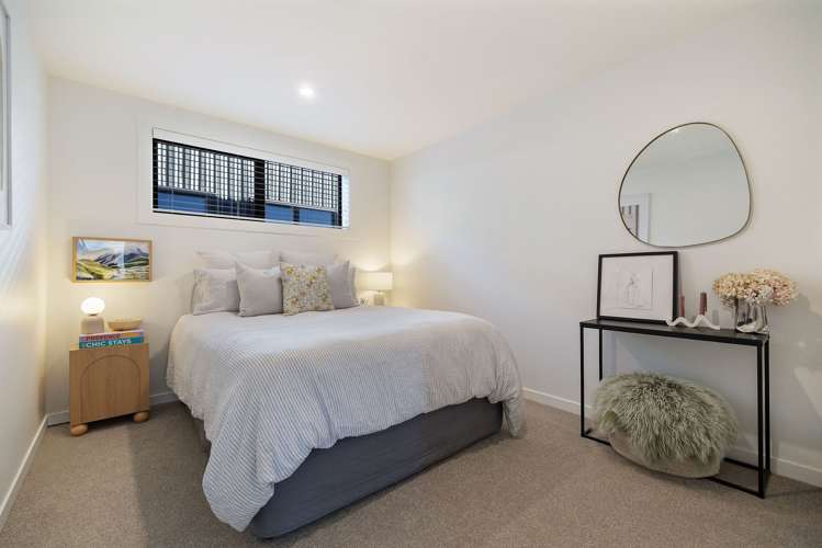24 Perendale Road, Hanley's Farm Jacks Point_12
