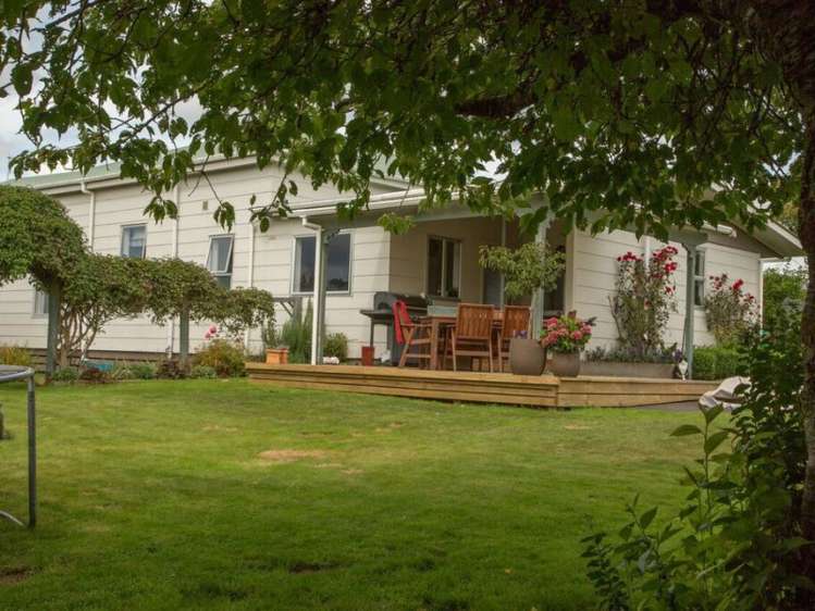 60 Bullians Road Owhango_24