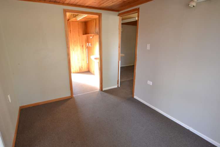 129 Bruce Mclaren Road Henderson_13