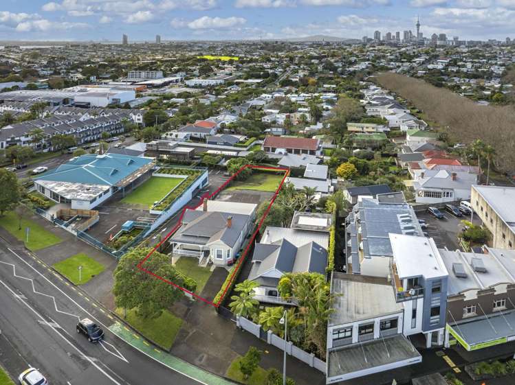 412 Richmond Road_0