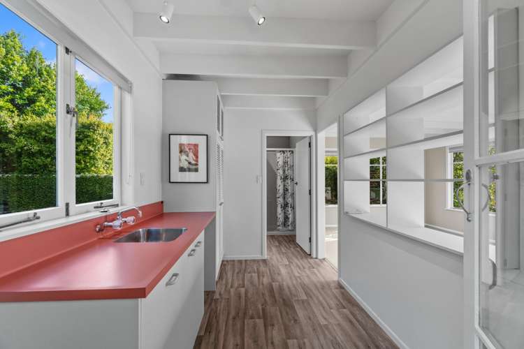 82 Paritai Drive Orakei_20