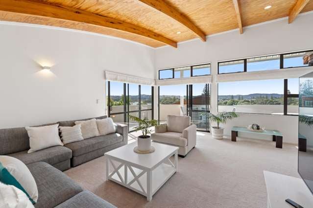 42a Amorino Drive Red Beach_2