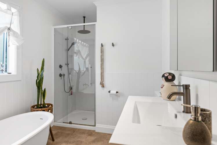 826 Mokau Road Urenui_13