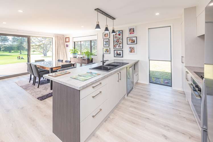 31 Golf Vue Place Castlecliff_4