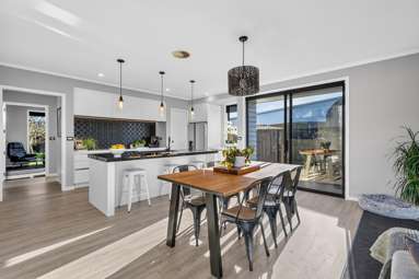 21 Maple Place_4
