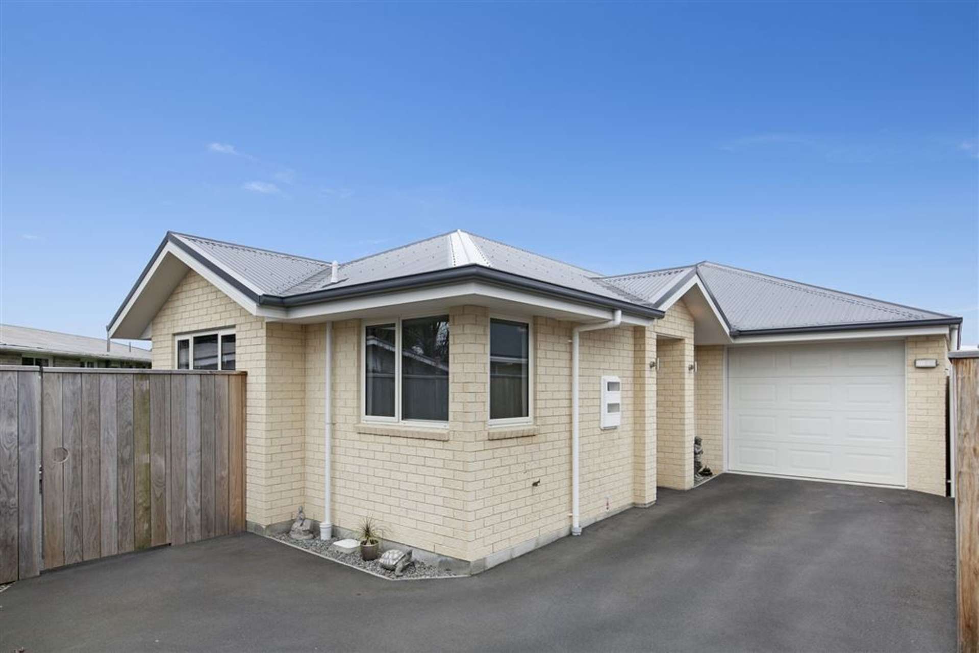 3/334 Harewood Road Christchurch City Houses for Sale