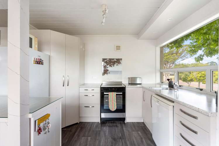 4 Pitkethley Circle Pauanui_9