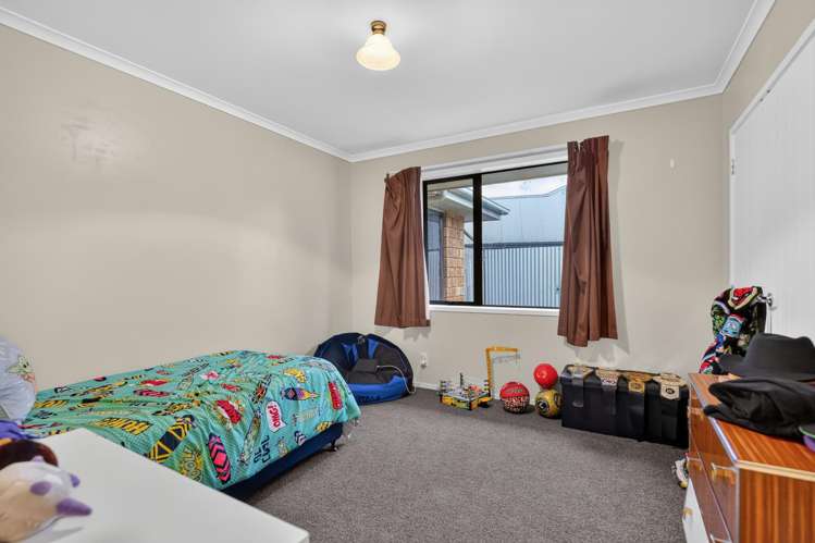 94 Wentworth Drive Rototuna North_13