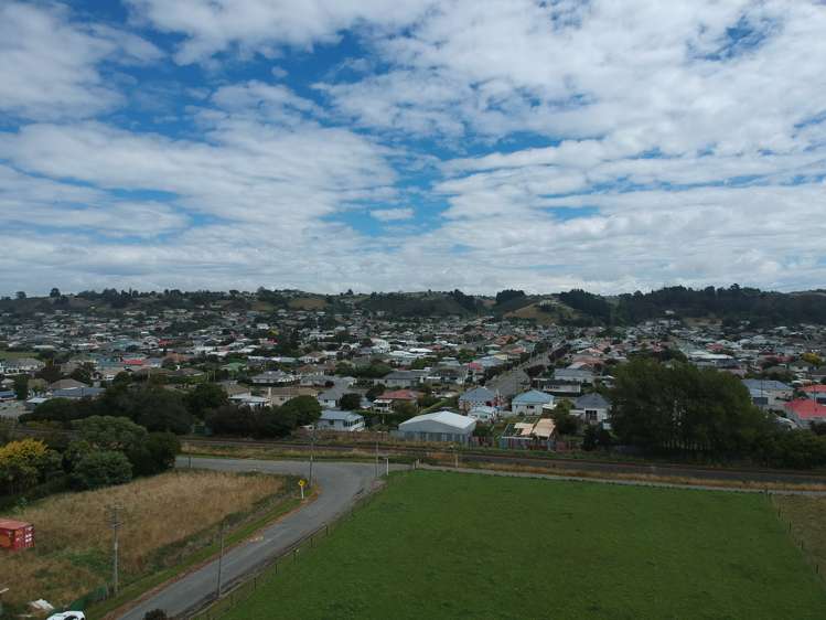 2 Caen Street Oamaru_32