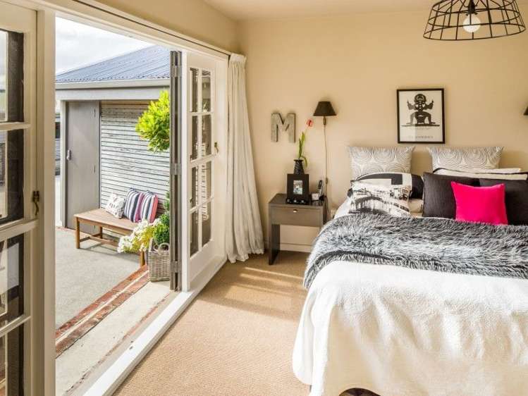 92 Kahu Road Paremata_10