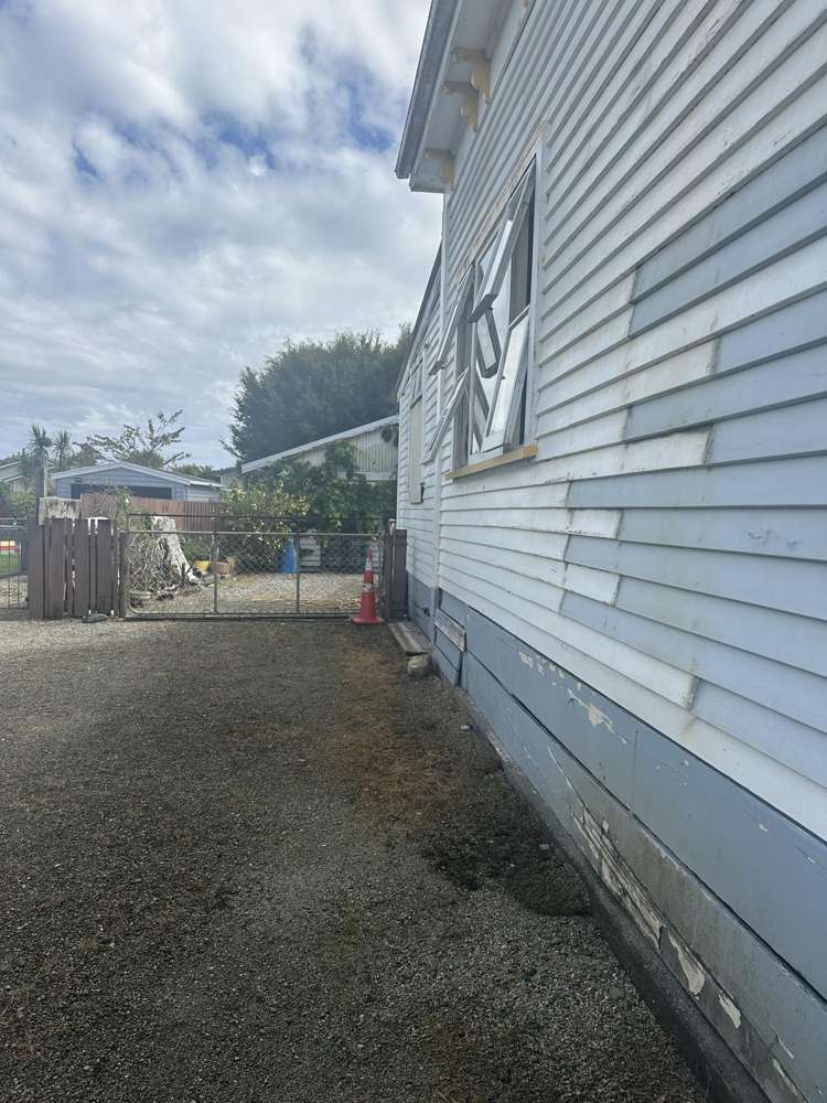 129 Hall Street Hokitika_18