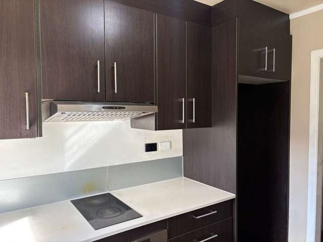 2/15 Lancelot Place Glenfield_3
