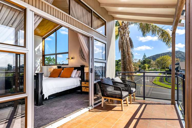 229 Fairway Drive Kamo_12