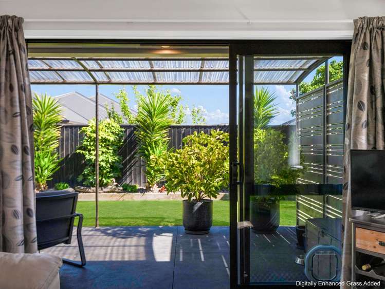 10 Petunia Drive Wigram_11