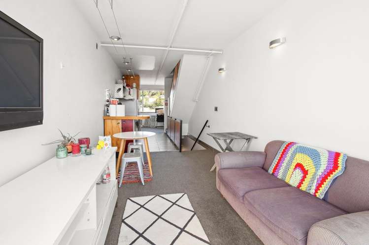 4b/51 Webb Street Mount Cook_6