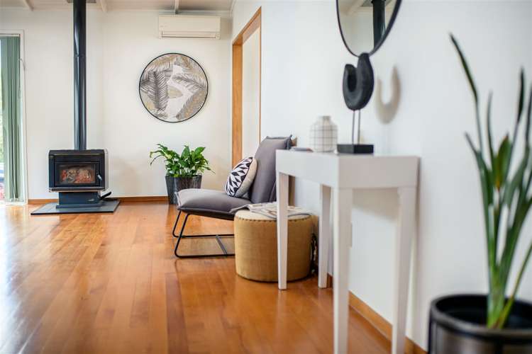 23 Finlow Drive Te Atatu South_23