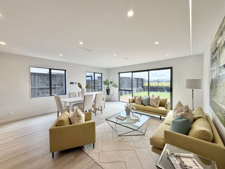 96 Parish Drive_5