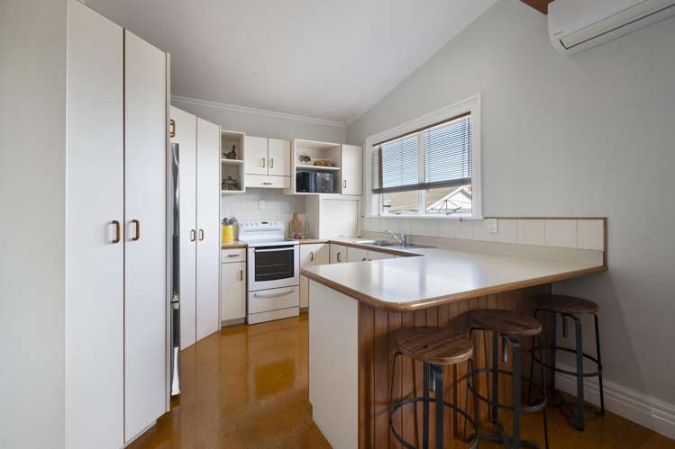 19 Johnson Street Bulls_4