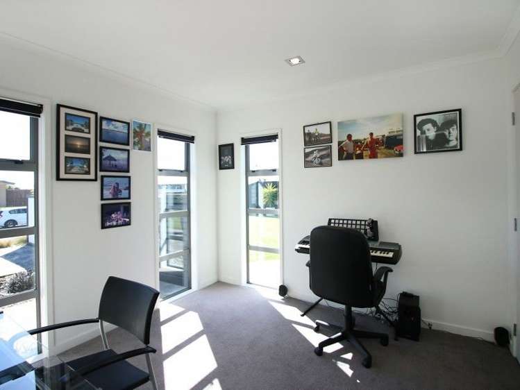 8 Masefield Terrace Kelvin Grove_16