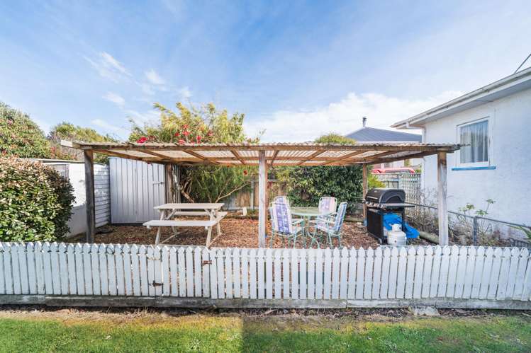 14 Vernon Avenue Takaro_16