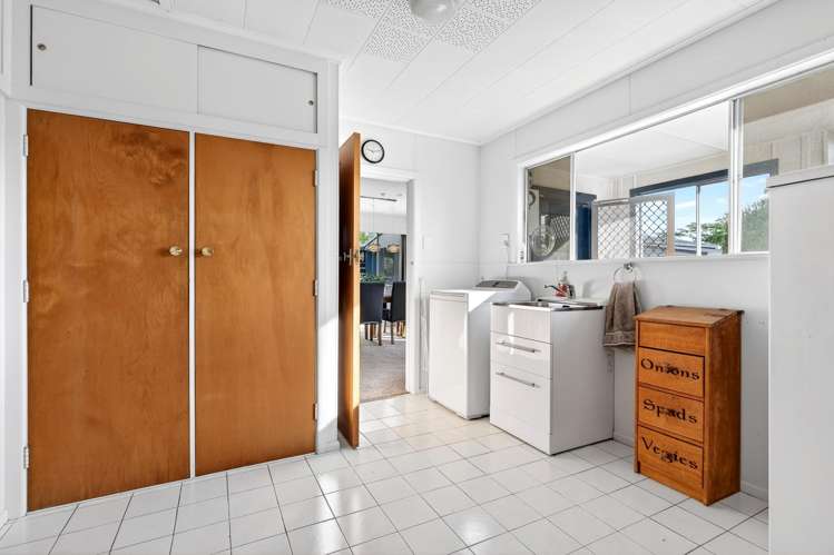 36 Costley Street Carterton_15