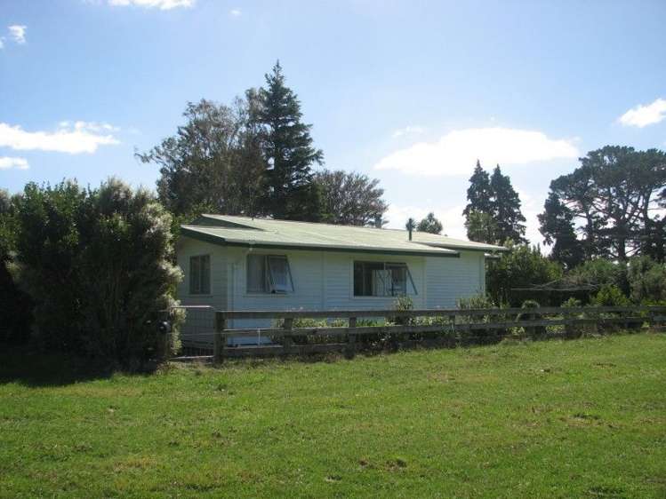 5 Gravesons Road Okauia_14