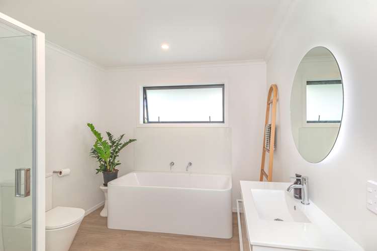 49 Wakefield Road Levin_10