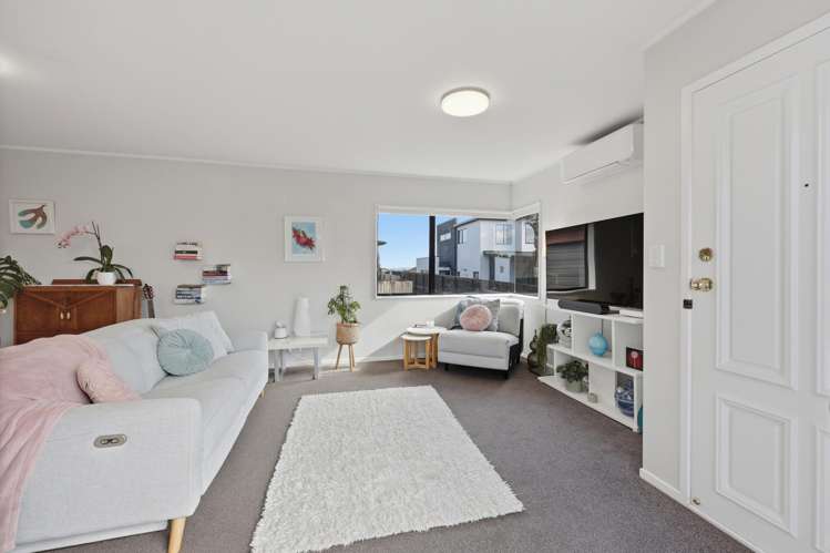 2/102 Sandspit Road Shelly Park_6