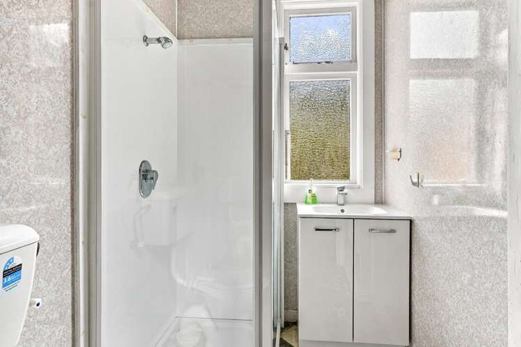 11 Coburn Avenue North East Valley_18