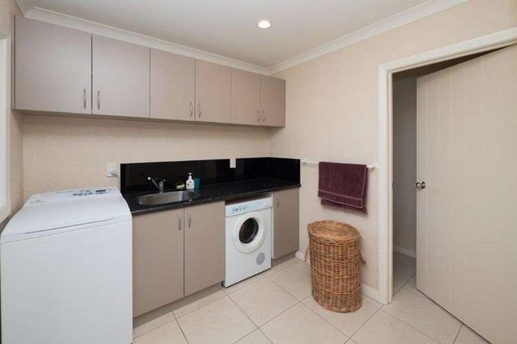 22 Manawapou Road Hawera_14