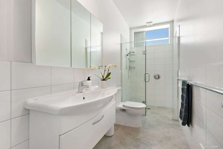 36 Bayview Road Browns Bay_13