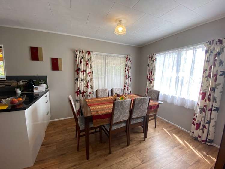 9 Chisholm Place Carterton_8