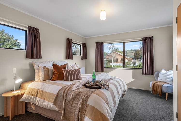 33 Starveall Street Brightwater_9