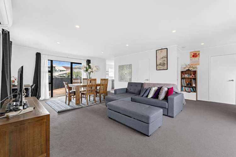 2/230 Bucklands Beach Road_2