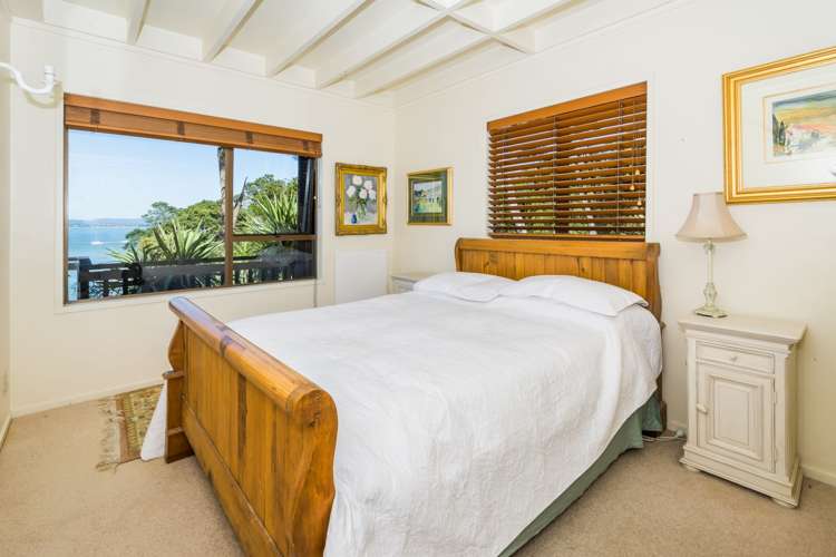 6 Valhalla Drive Beach Haven_9