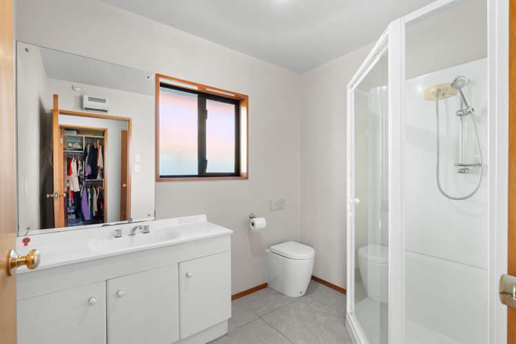 8 Claverley Gard Avonhead_14