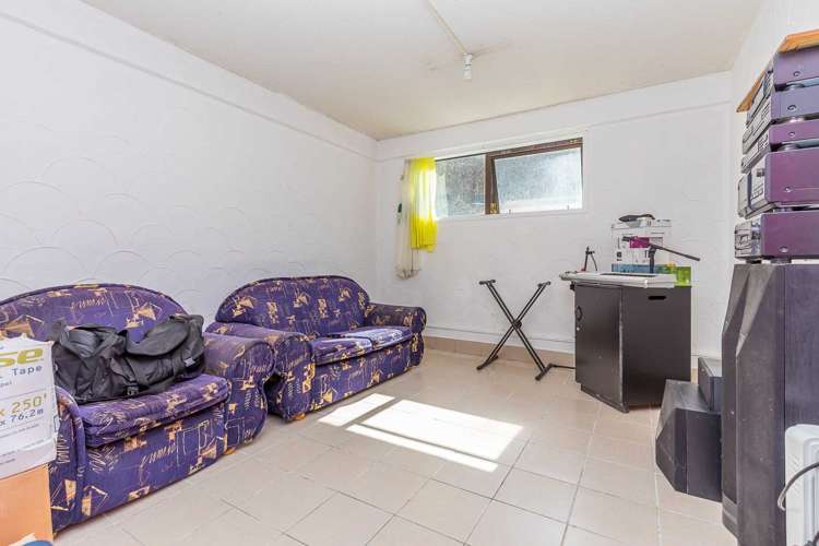 18 Florence Daly Place Mount Roskill_14