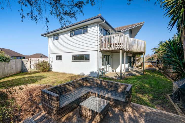 105 Alec Craig Way Gulf Harbour_40