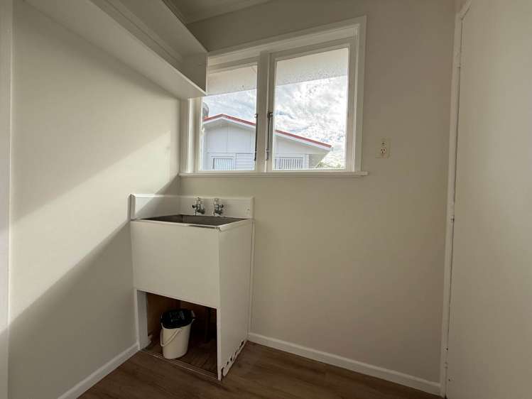 19 Heybridge Street Manurewa_33
