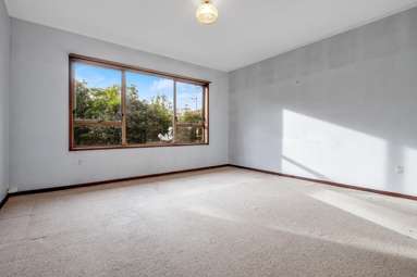 2/20 Ihaka Place_4
