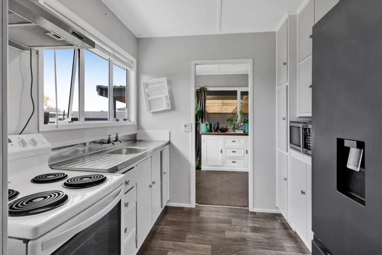 12 Hamlet Street Stratford_5