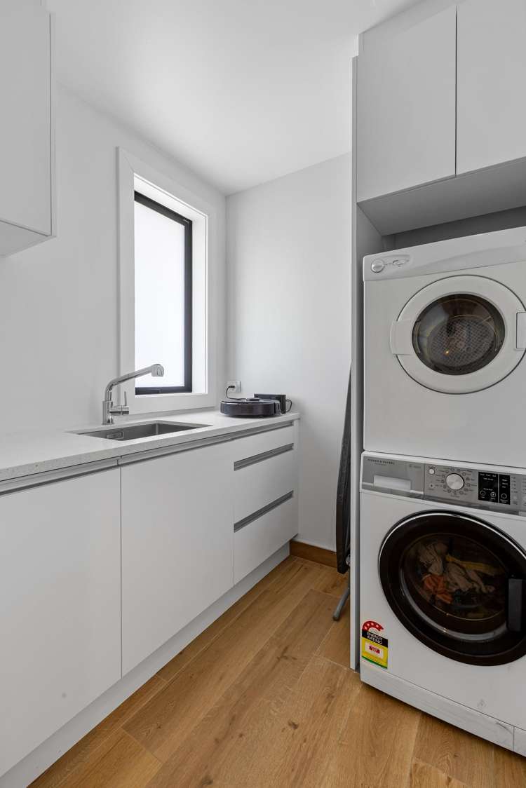 39 Bayview Park Lane Orewa_26