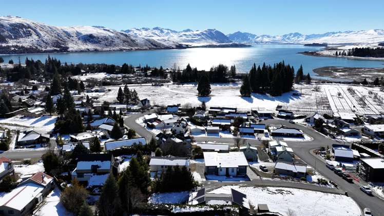 12 O'Neill Place Lake Tekapo_34