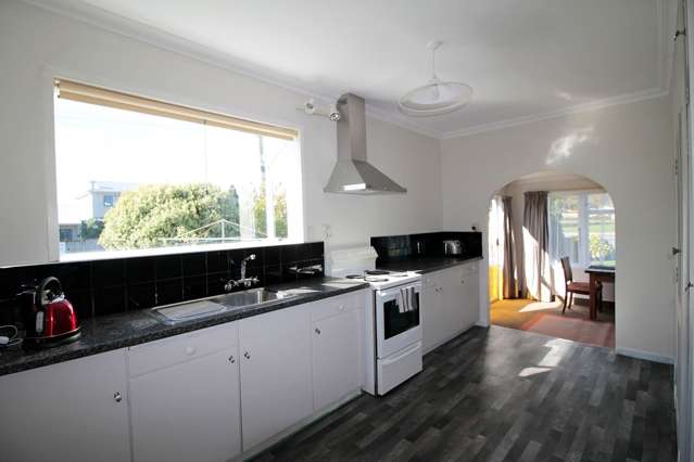 85 Bartholomew Road Levin_2